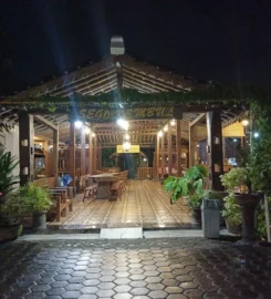 Sego Kembul Wedangan Dhaharan