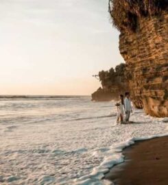 Pantai Nyanyi Tabanan Bali