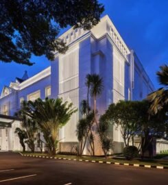 GEDUNG BALAI KARTINI JAKARTA