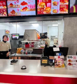 Richeese Factory Majapahit Semarang