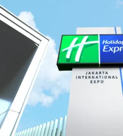 Holiday Inn Express Jakarta International Expo