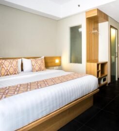 Maple Hotel Grogol