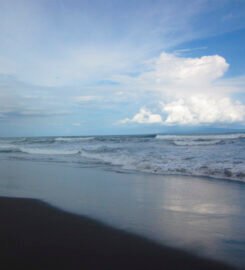 Pantai Lembeng