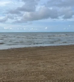 Pantai Karang Jahe