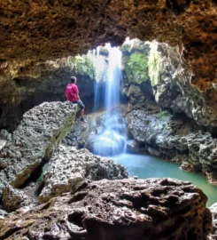 Taman Jurug Goa Luweng Prodo