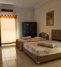 Kost Tampomedika (kost putri)