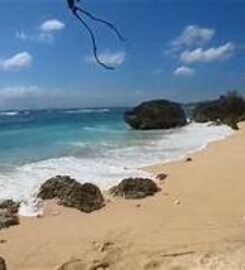 Pantai Secret Beach Bali