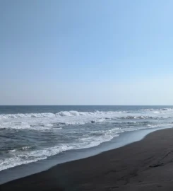 Pantai Kuwaru