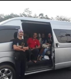 Sewa mobil surabaya
